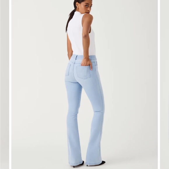 Spanx light wash flare jeans - Picture 2 of 4